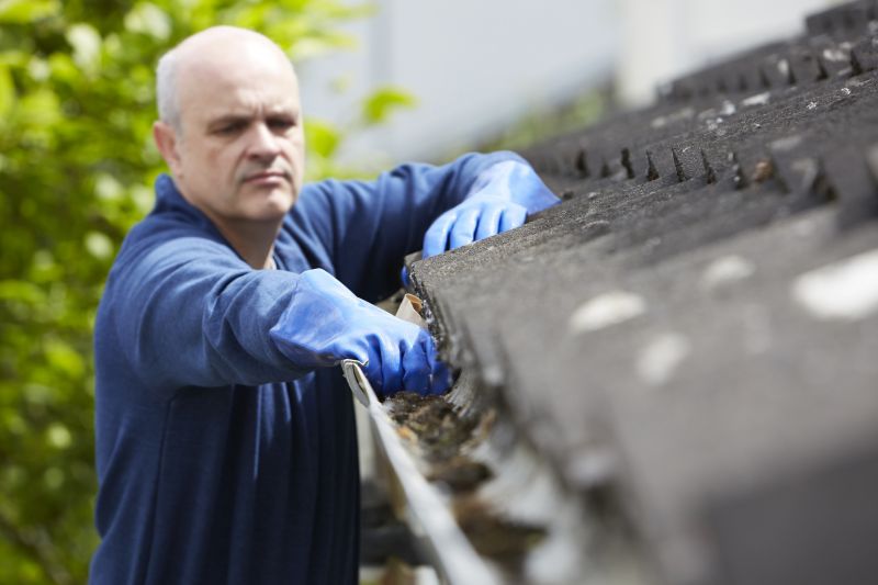 Rain Gutter Clearing in Long Island, NY